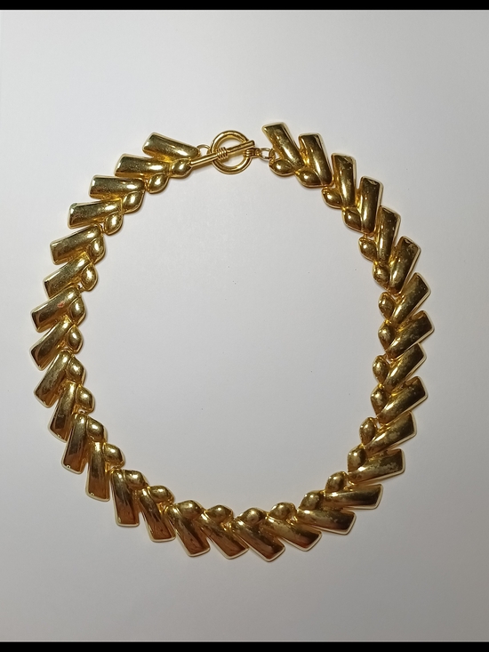 Jewelry - Vintage Gold-Tone Chunky Link Necklace